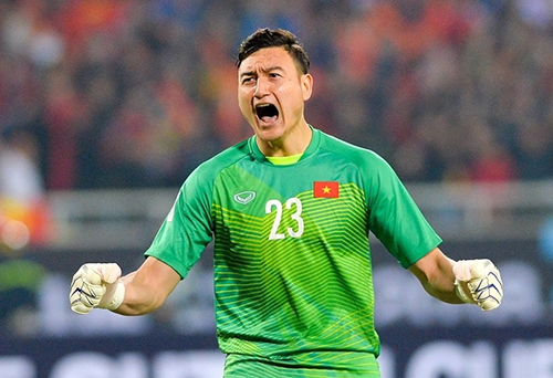 thủ môn đặng văn lâm