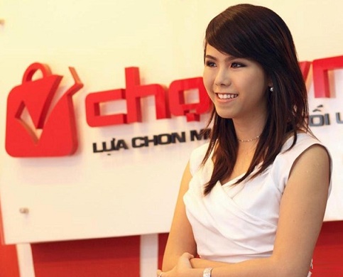 CEO Lê Hoàng Uyên Vy bất ngờ rời khỏi Adayroi.com