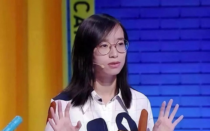 Đường đến Harvard của cô gái bị chê 'óc bã đậu'