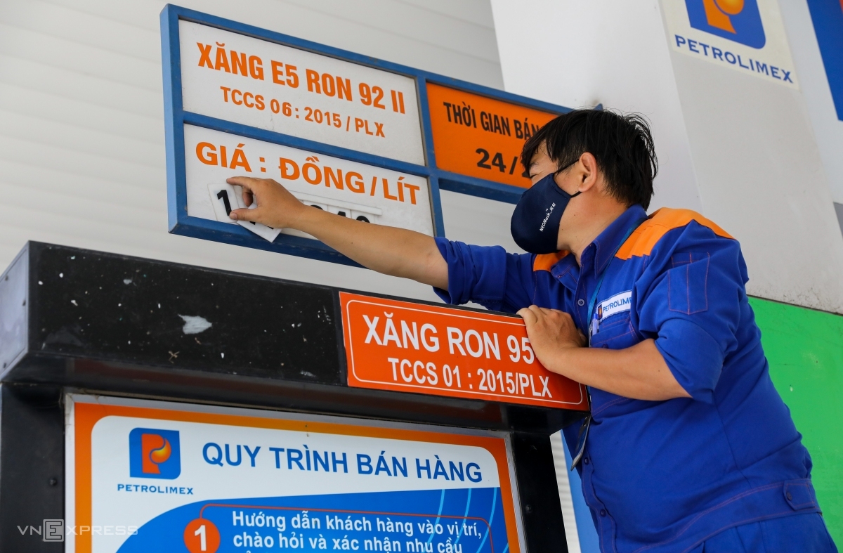 Giá xăng dầu mới, quyết định giảm giá nhiều chủng loại