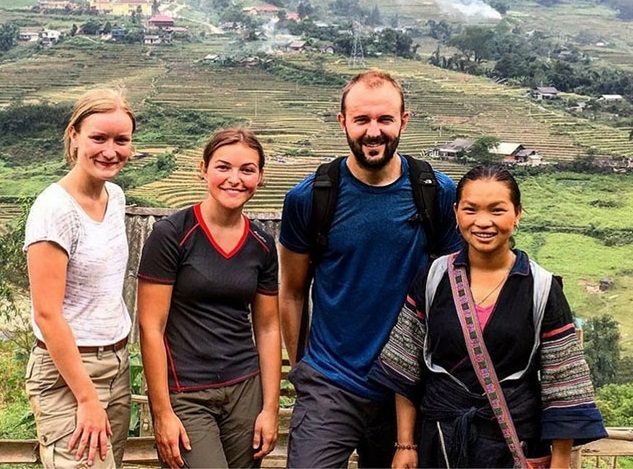 Người dân bản địa là lực lượng quan trọng tham gia dịch vụ homestay ở vùng cao. 