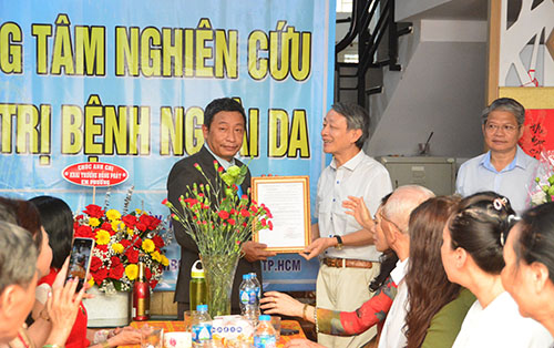 Khai trương Trung tâm nghiên cứu, điều trị bệnh ngoài da tại thành phố Thủ Đức
