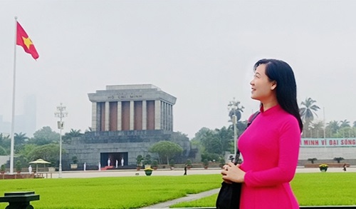 Lê Diễm, chân dung người phụ nữ truyền cảm hứng