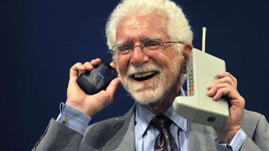Martin Cooper, cha đẻ của điện thoại di động
