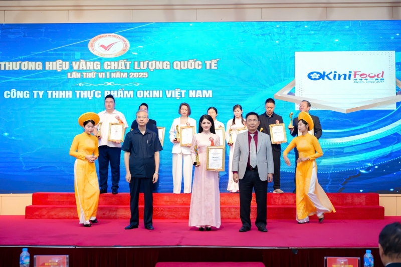 Okini Food – Top 10 Thương Hiệu Vàng 2025: Khẳng Định Đổi Mới, Nâng Tầm Tiêu Dùng Việt
