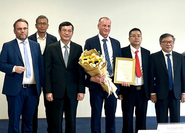 Trường Đại học Việt Đức có tân hiệu trưởng là GS người Đức