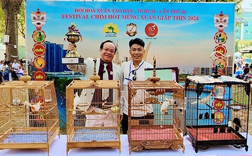 Ts-Bs Võ Văn Nhân, người đam mê bảo tồn chim chào mào quý hiếm