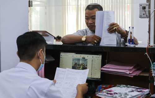 Xoá độc quyền trong dữ liệu đất đai