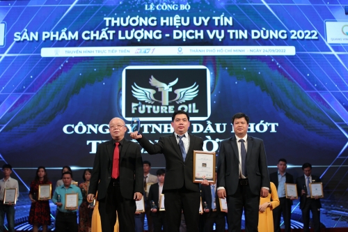 Dầu nhớt Thiên Tường vinh dự nhận Top 10 “Thương hiệu uy tín - Sản phẩm chất lượng - Dịch vụ tin dùng 2022” lần 8
