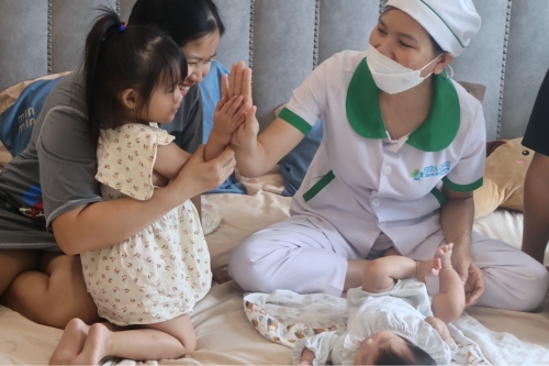 Chi hàng chục triệu cho dịch vụ ở cữ tại nhà: Mẹ bỉm nói gì về Hera Care