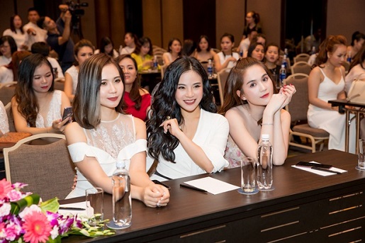 Hội thảo 'Trắng da cùng chuyên gia', Ngọc Trinh gửi trọn niềm tin vào thương hiệu Beauty 99