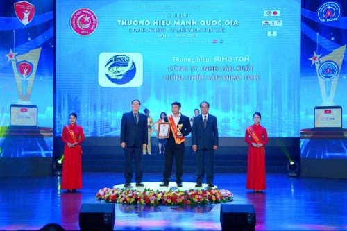 Công ty TNHH giống thủy sản SUMO TOM nhận danh hiệu Top 10 Thương hiệu mạnh Quốc Gia năm 2024 