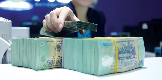 Ngân hàng thận trọng với cầu tín dụng cuối năm 