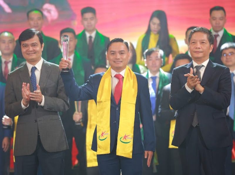 Doanh nhân Võ Xuân Cường - Top 10 Doanh nhân trẻ khởi nghiệp xuất sắc 2023