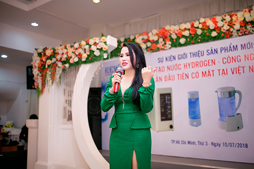 Doanh nhân Hương Sala, khách hàng đã và đang sử dụng sản phẩm tại công ty