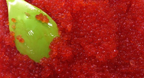 trứng cá hồi, Món ngon Kamchatsky: cá hồi và trứng cá muối đỏ, thương hiệu vàng