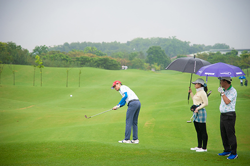Giải Golf giao lưu các CLB Golf mừng ngày Doanh nhân Việt Nam