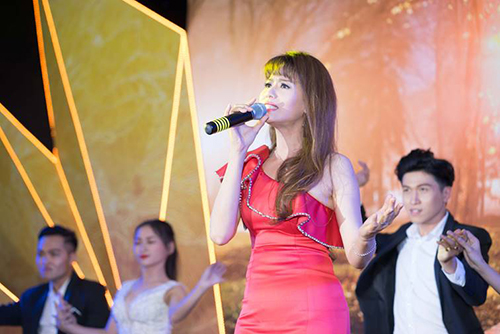 Lễ tôn vinh Bông hồng Quyền lực 2019