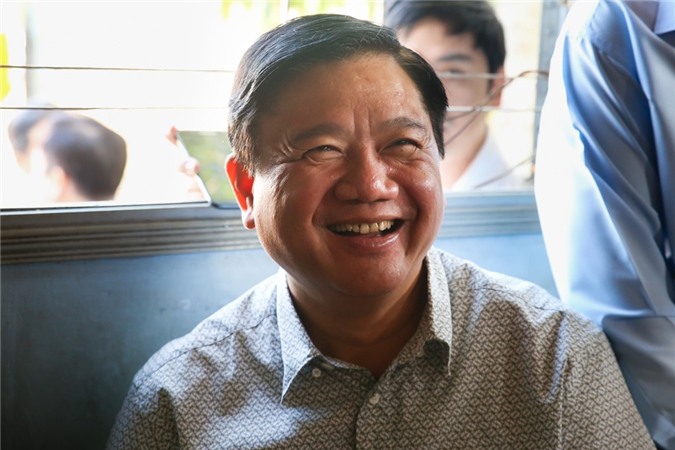  'Phong cách Đinh La Thăng': Từ Tư lệnh đến Chính ủy