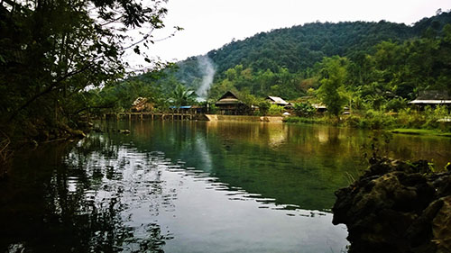 Du khảo Pù Luông, miền đất thiêng của Chúa Chổm (Kỳ I): Kỳ lạ suối Nủa mỗi năm 3 lần cá nổi - Ảnh 5