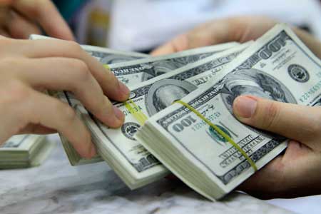 Lãi suất tiền gửi USD về 0%/năm