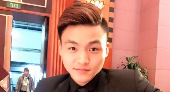 Trai đẹp con nhà giàu sớm tự lập từ nghề ''cửu vạn cao cấp''