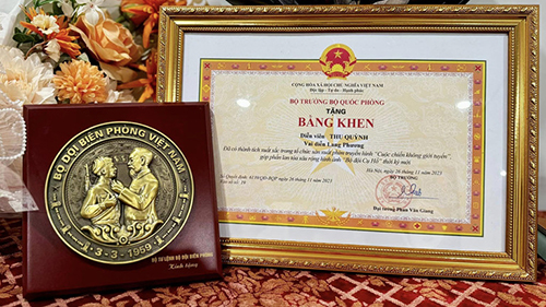 Lý do diễn viên Thu Quỳnh nhận bằng khen của Bộ trưởng Bộ Quốc phòng