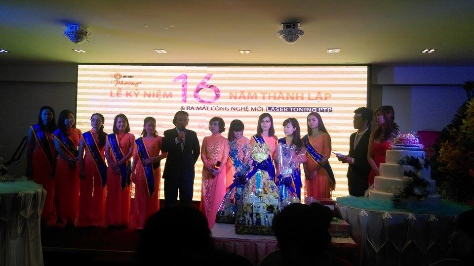 Tối 17/10/2015 tại nhà hàng Cát Khánh, Q11, TPHCM, Mỹ viện Phương đã tổ chức lễ kỷ niệm 16 năm thành lập.