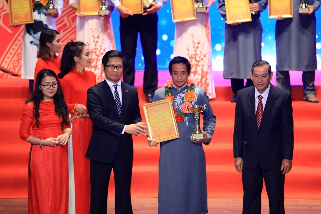 Thương hiệu vàng, thương hiệu vàng sản phẩm dịch vụ , thương hiệu vàng công nghiệp việt nam, thương hiệu vàng nông nghiệp việt nam , thương hiệu vàng thuỷ sản việt nam, thương hiệu vàng ngành y tế việt nam, thương hiệu vàng bạc đá quý việt nam, thương hiệu vàng quốc gia việt nam, thương hiệu vàng quốc tế, thương hiệu vàng hội nhập kinh tế quốc tế, thương hiệu vàng asean, thương hiệu vàng đông nam á, thương hiệu nhãn hiệu vàng việt nam , trang vàng thương hiệu việt nam, thương hiệu sao vàng đất việt, thương hiệu vàng du lịch việt nam, thương hiệu vàng sáng tạo việt nam, thương hiệu vàng xây dựng việt nam thương hiệu vàng nội thất việt nam, thương hiệu vàng châu á, thương hiệu vàng du lịch dịch vụ việt nam, thương hiệu vàng châu á, thương hiệu vàng châu á thái bình dương