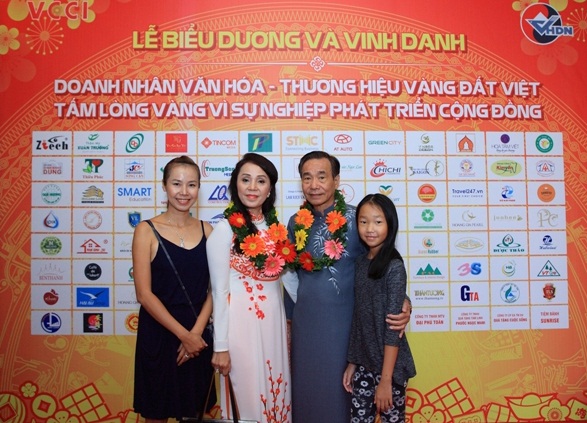 Thương hiệu vàng, thương hiệu vàng sản phẩm dịch vụ , thương hiệu vàng công nghiệp việt nam, thương hiệu vàng nông nghiệp việt nam , thương hiệu vàng thuỷ sản việt nam, thương hiệu vàng ngành y tế việt nam, thương hiệu vàng bạc đá quý việt nam, thương hiệu vàng quốc gia việt nam, thương hiệu vàng quốc tế, thương hiệu vàng hội nhập kinh tế quốc tế, thương hiệu vàng asean, thương hiệu vàng đông nam á, thương hiệu nhãn hiệu vàng việt nam , trang vàng thương hiệu việt nam, thương hiệu sao vàng đất việt, thương hiệu vàng du lịch việt nam, thương hiệu vàng sáng tạo việt nam, thương hiệu vàng xây dựng việt nam thương hiệu vàng nội thất việt nam, thương hiệu vàng châu á, thương hiệu vàng du lịch dịch vụ việt nam, thương hiệu vàng châu á, thương hiệu vàng châu á thái bình dương