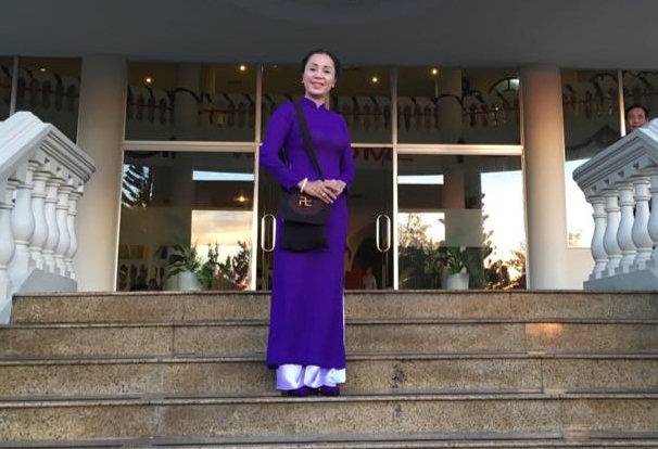 Như đóa sen thơm ngát giữa đời