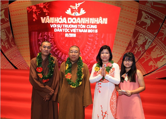 PHẬT TỬ PHƯỚC NGỌC MANI, CHO ĐI CHẲNG ĐỢI NHẬN VỀ, nhà hàng chay Thiền Ý , Công ty TNHH MTV Trang Sức Tâm Linh Phước Ngọc Mani , Phật tử thuần thành, DNTN Vàng Bạc Đá Quý Kim Hương Thịnh, Trung Tâm Thương Mại Quốc  TẾ ITC, Thương hiệu vàng, thương hiệu vàng sản phẩm dịch vụ , thương hiệu vàng công nghiệp việt nam, thương hiệu vàng nông nghiệp việt nam , thương hiệu vàng thuỷ sản việt nam, thương hiệu vàng ngành y tế việt nam, thương hiệu vàng bạc đá quý việt nam, thương hiệu vàng quốc gia việt nam, thương hiệu vàng quốc tế, thương hiệu vàng hội nhập kinh tế quốc tế, thương hiệu vàng asean, thương hiệu vàng đông nam á, thương hiệu nhãn hiệu vàng việt nam , trang vàng thương hiệu việt nam, thương hiệu sao vàng đất việt, thương hiệu vàng du lịch việt nam, thương hiệu vàng sáng tạo việt nam, thương hiệu vàng xây dựng việt nam thương hiệu vàng nội thất việt nam, thương hiệu vàng châu á, thương hiệu vàng du lịch dịch vụ việt nam, thương hiệu vàng châu á, thương hiệu vàng châu á thái bình dương