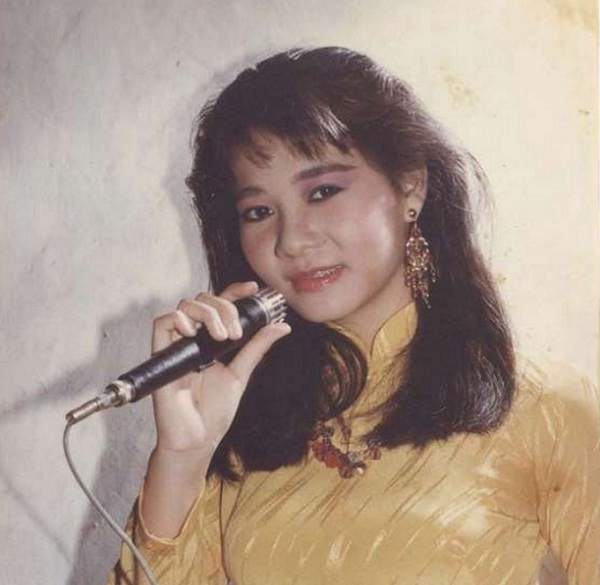 Thu Minh, Lệ Quyên: Hai con đường dẫn đến ngôi nữ hoàng, Thương hiệu vàng,thương hiệu vàng quốc gia, thương hiệu vàng việt nam, thương hiệu vàng sản phẩm dịch vụ , thương hiệu vàng công nghiệp việt nam, thương hiệu vàng nông nghiệp việt nam , thương hiệu vàng thuỷ sản việt nam, thương hiệu vàng ngành y tế việt nam, thương hiệu vàng bạc đá quý việt nam, thương hiệu vàng quốc gia việt nam, thương hiệu vàng quốc tế, thương hiệu vàng hội nhập kinh tế quốc tế, thương hiệu vàng asean, thương hiệu vàng đông nam á, thương hiệu nhãn hiệu vàng việt nam , trang vàng thương hiệu việt nam, thương hiệu sao vàng đất việt, thương hiệu vàng du lịch việt nam, giải thưởng thương hiệu vàng sáng tạo việt nam, thương hiệu vàng xây dựng việt nam, thương hiệu vàng nội thất việt nam, thương hiệu vàng vàng, thương hiệu vàng du lịch dịch vụ việt nam, Thương hiệu vàng thực phẩm Việt Nam, thương hiệu vàng châu á thái bình dương, thương hiệu nhãn hiệu vàng việt nam, thương hiệu vàng ngành tóc việt nam, thương hiệu vàng nha khoa, nha khoa uy tín việt nam, spa uy tín việt nam, thương hiệu vàng spa việt nam, Thương hiệu vàng, logo và slogan ấn tượng, Thương Hiệu Vàng Uy Tín, thương hiệu vàng đất việt