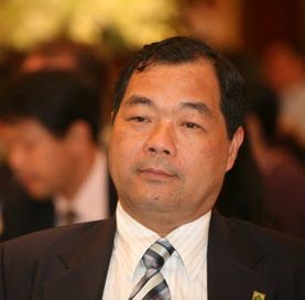 Bê bết Phương Nam, Trầm Bê làm lớn ở Sacombank 