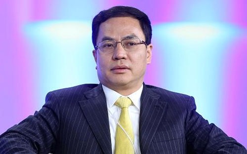 Tỷ phú năng lượng mặt trời “soán ngôi” giàu nhất Trung Quốc